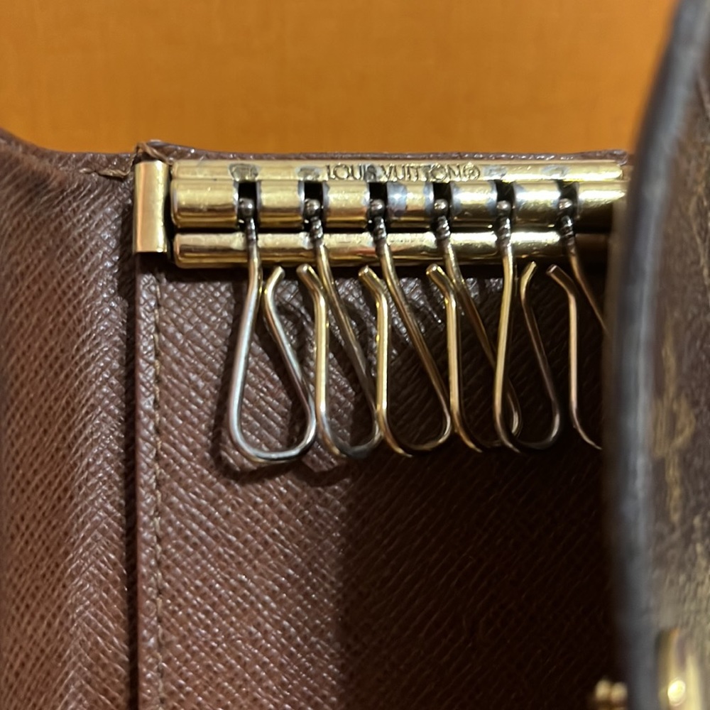 Authentic Lv Key Chain..Monogram Color - image 3